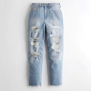 Hollister Co. Ultra High Rise Mom Jeans